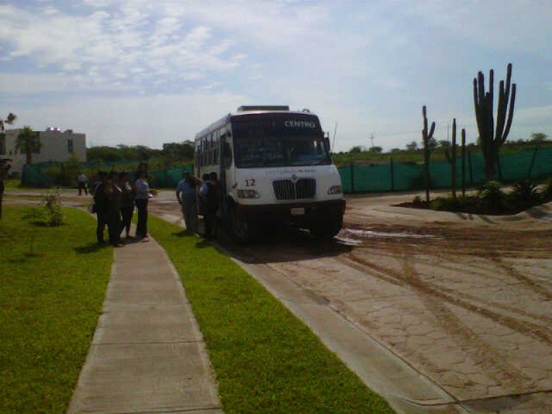 Tarifa del transporte con aire acondicionado sube a 8 pesos