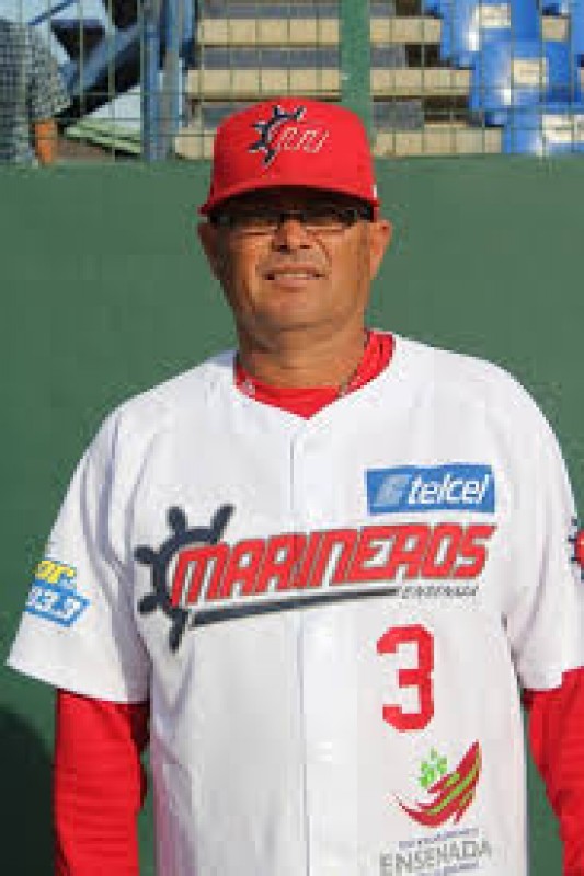 Donald Cañedo, se integra al cuerpo técnico de Tomateros para la temporada 2014-2015 de la LMP.