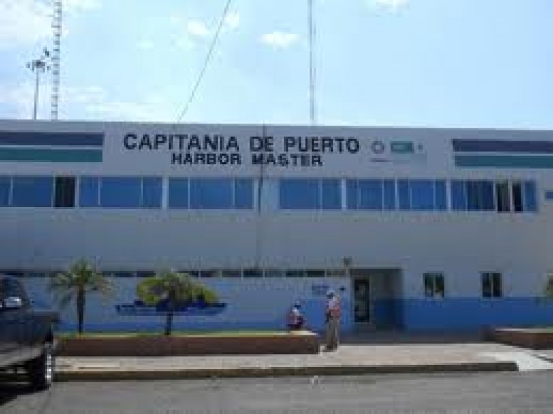 Permanece cerrado el puerto de Topolobampo para embarcaciones menores