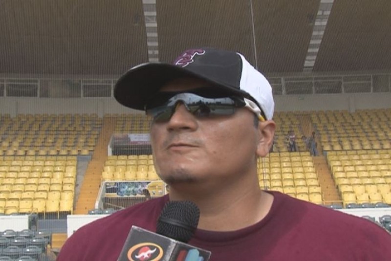 César Tapia reclama una oportunidad guinda