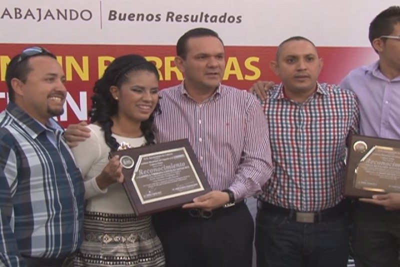 Viridiana González recibe Premio Paralímpico Municipal