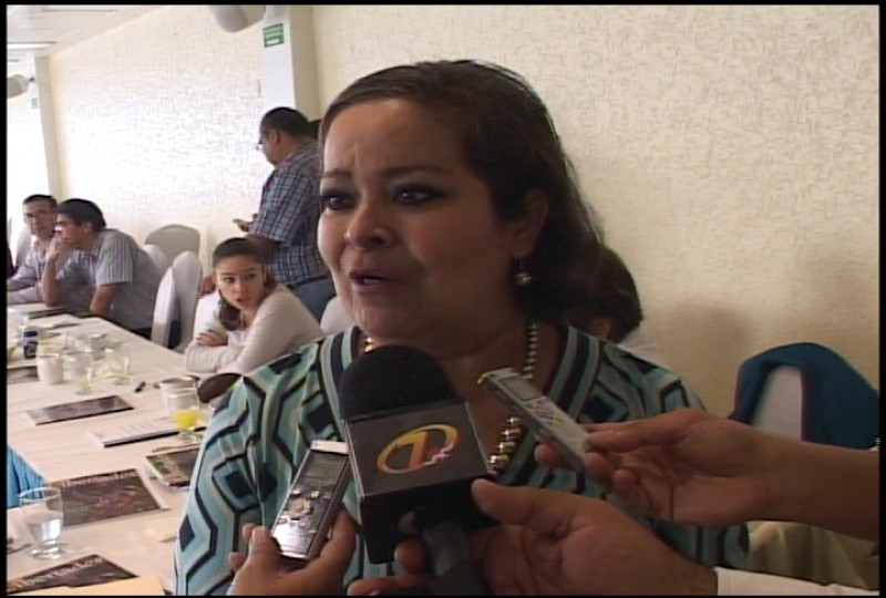 Diana Garzón rinde su último informe an frente de la Facultad de Derecho de la UAS