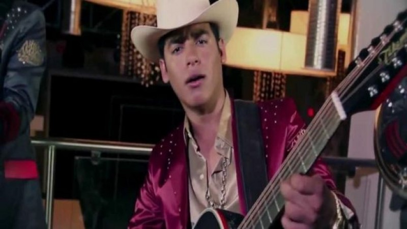 Murió Ariel Camacho en accidente
