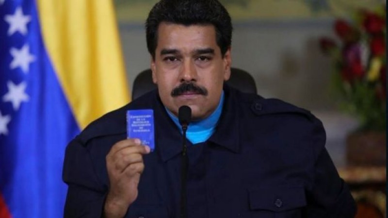 Acusa Maduro a Obama de querer derrocarlo
