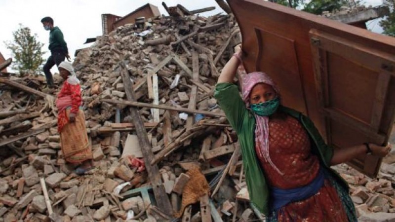 Aumenta a 5 mil 844 la cifra de muertos por terremoto en Nepal