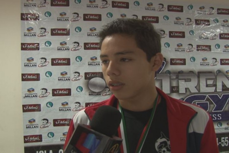 Sebastian Quiñonez la figura de nado en el país