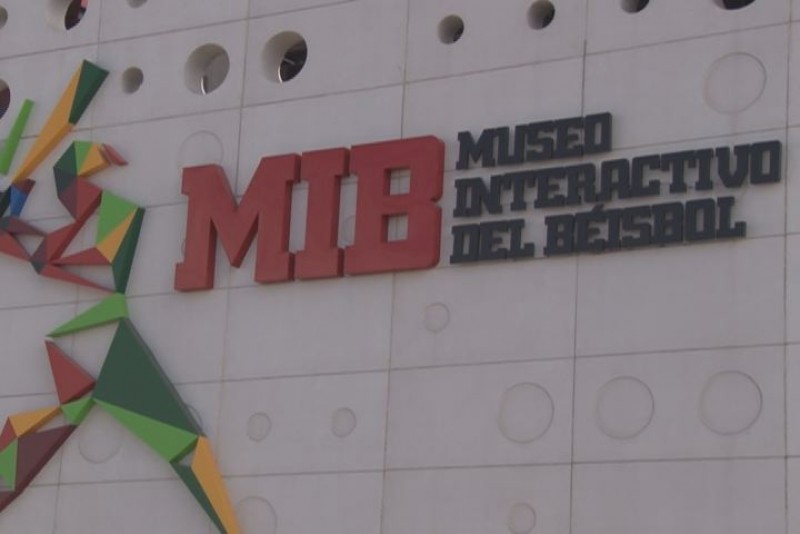 Están equipando el Museo Interactivo de beisbol