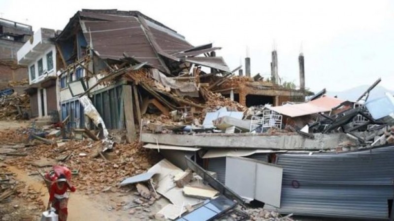 Aumenta a 76 el número de muertos por el terremoto de 7.3 grados en Nepal