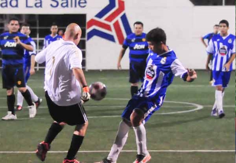 REDIOBSA avanza a la siguiente ronda del fútbol rápido empresarial.