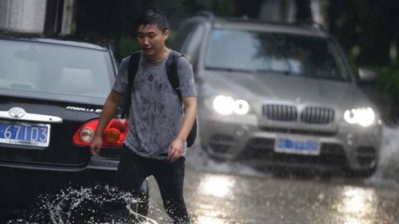 Tormentas e inundaciones en China dejan al menos 13 muertos y un millón de afectados