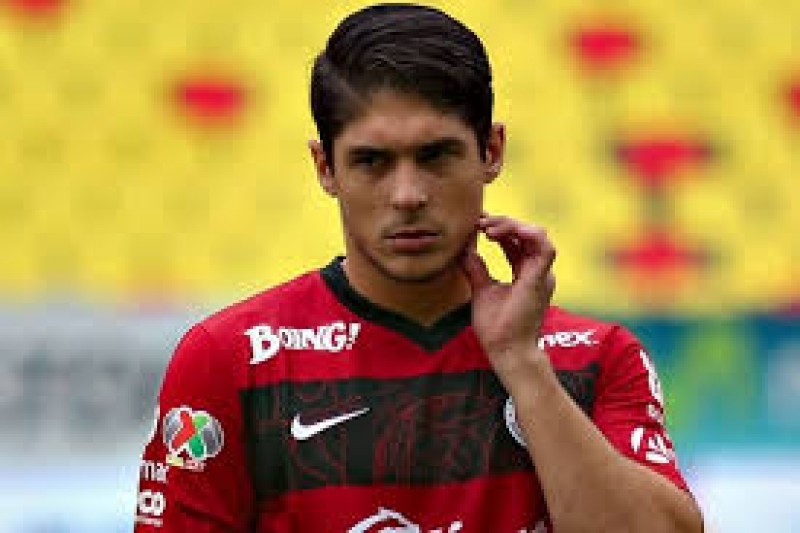 Javier Gúemez podría llegar al América