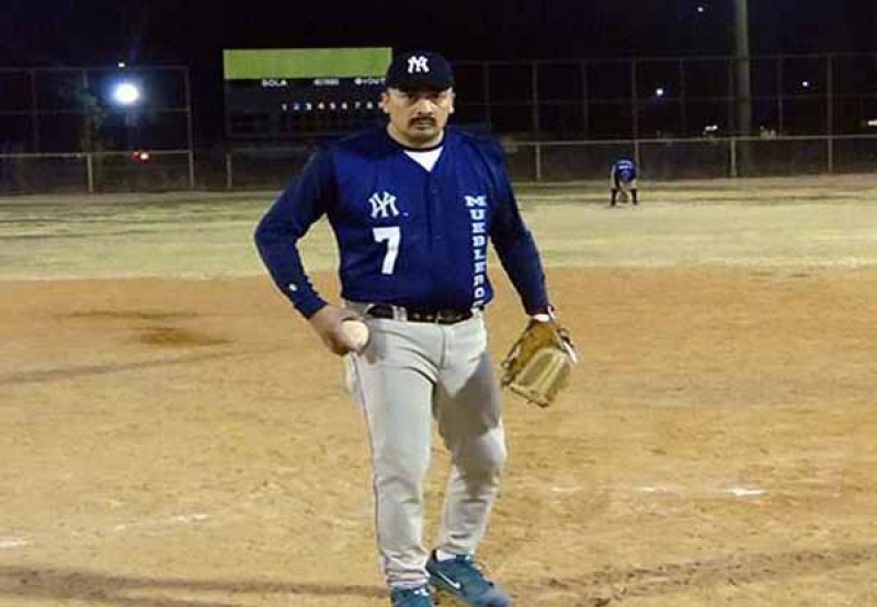 Bachoco a un triunfo del título en el Softbol de la Comunicación