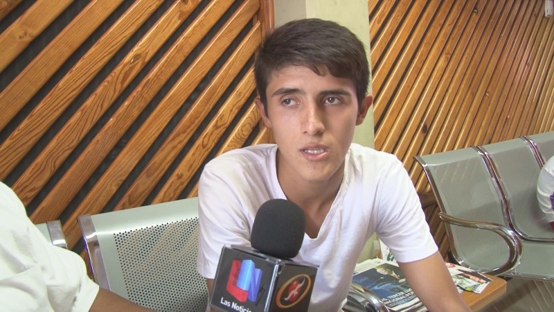 Victor Torres firmado por Coras para la Premier