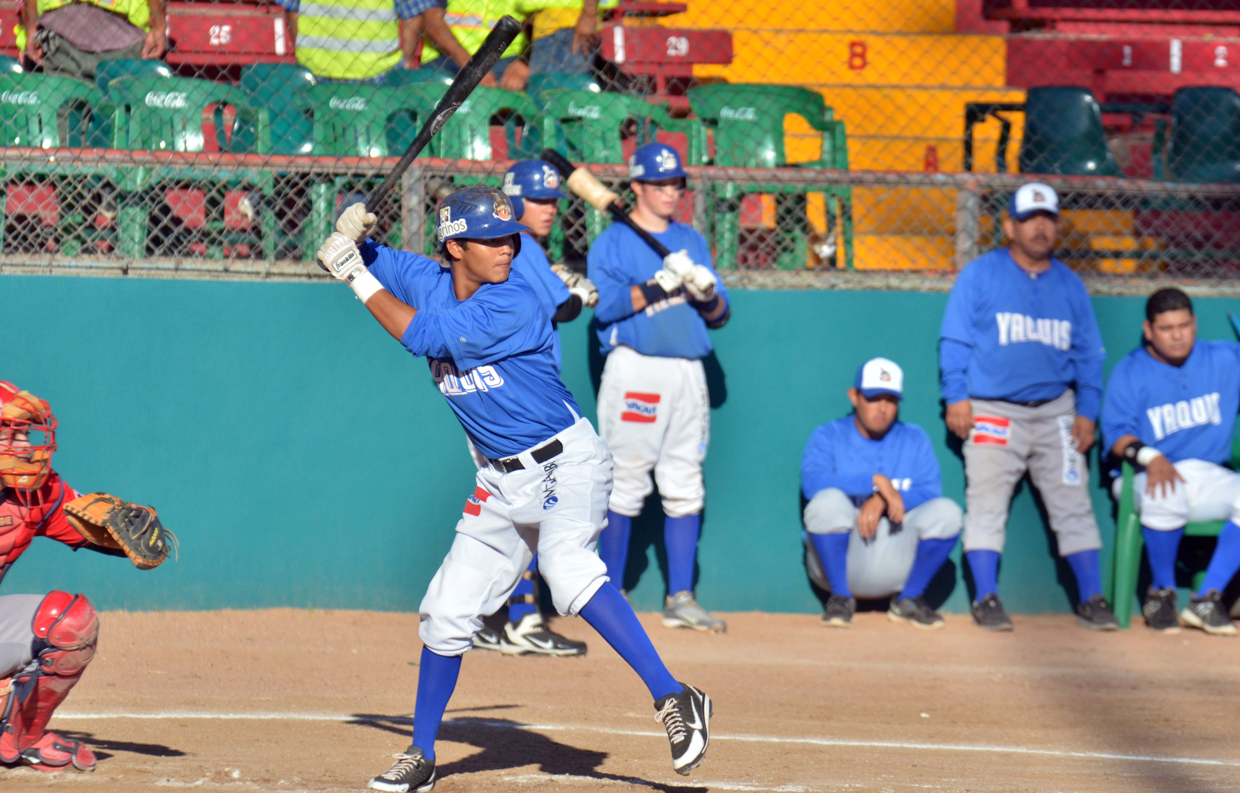 Tiene Yaquis primera firmas.