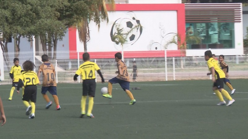 Definen finalistas en la Osos del futbol municipal