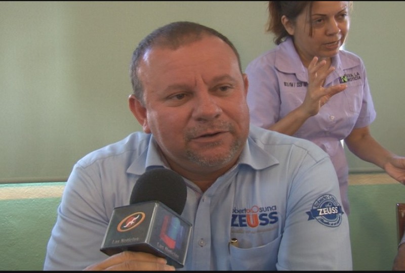 Destitución del coordinador de la fracción del PAN en el Cabildo.