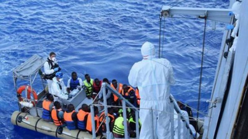 En este 2015, dos mil 643 inmigrantes y refugiados murieron en naufragios ocurridos en Mediterráneo