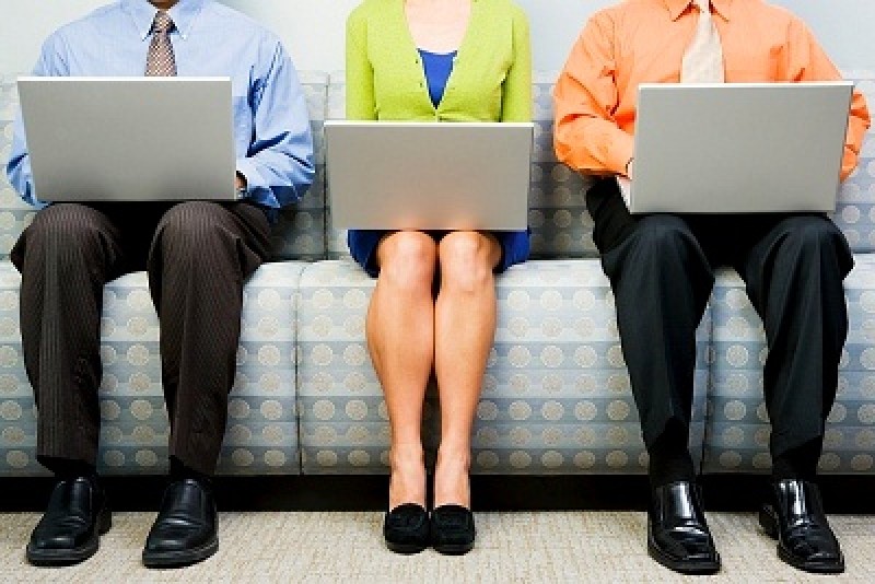 Al alza, búsqueda de trabajo vía Internet: encuesta
