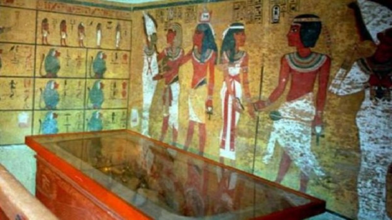Reabren la tumba de Tutankamón