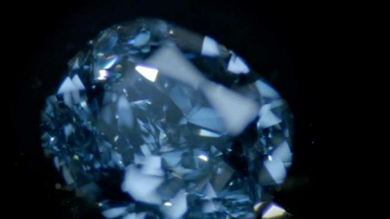 Pagan 48.5 mdd por un diamante