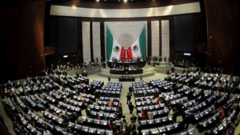 Diputados avalan en lo general presupuesto por 4.7 billones de pesos para 2016