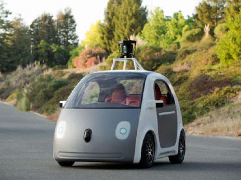 Google quiere vender carros autónomos a todo el público