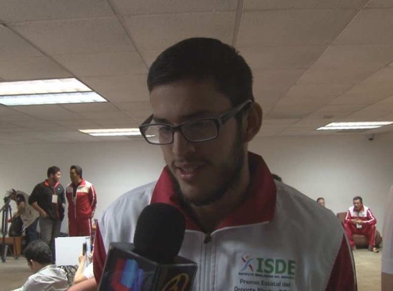 Luis Martinez va por los Paralimpicos de Brasil