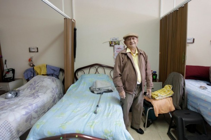 Lo óptimo para ancianos es vivir con la familia, no en asilos: experta
