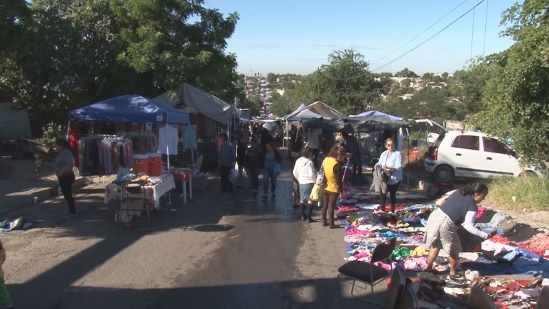 Denuncian condiciones insalubres en venta de carne en tianguis de la colonia Independencia