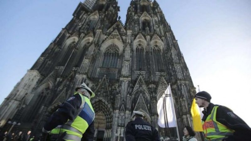 Confirman presencia de refugiados durante agresiones sexuales en Alemania