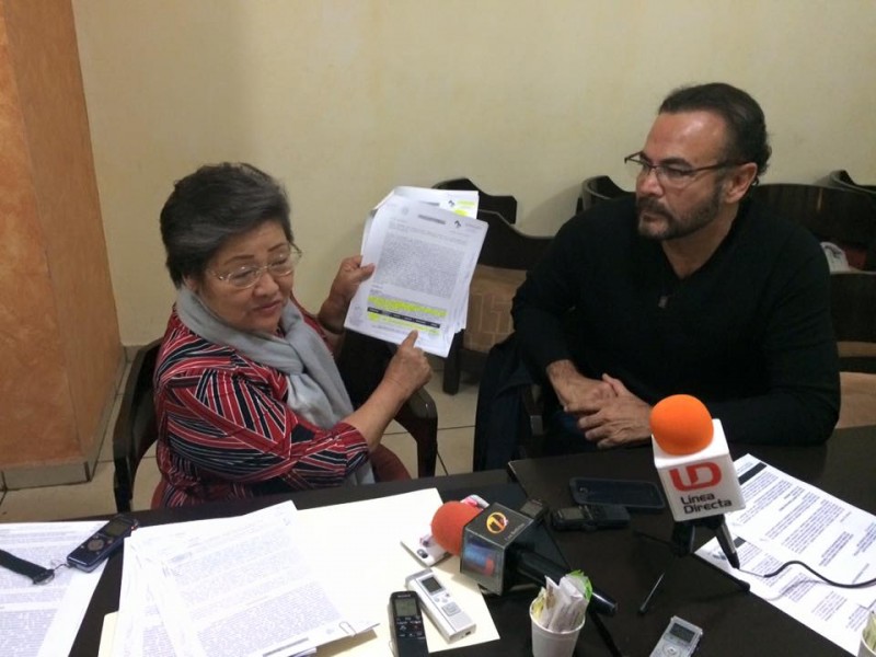 Denuncian regidores irregularidades en programa de vivienda.