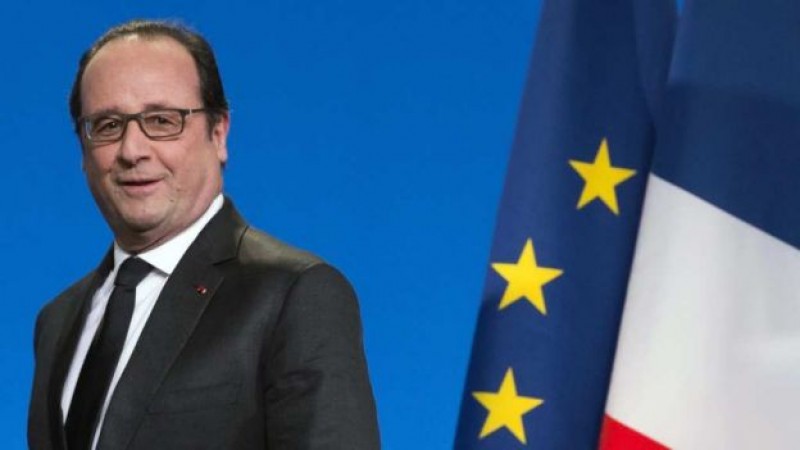Hollande declara estado de emergencia económica en Francia
