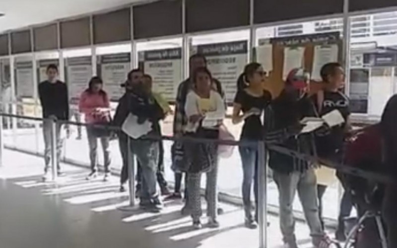Poca asistencia de contribuyentes en Recaudación de Rentas.