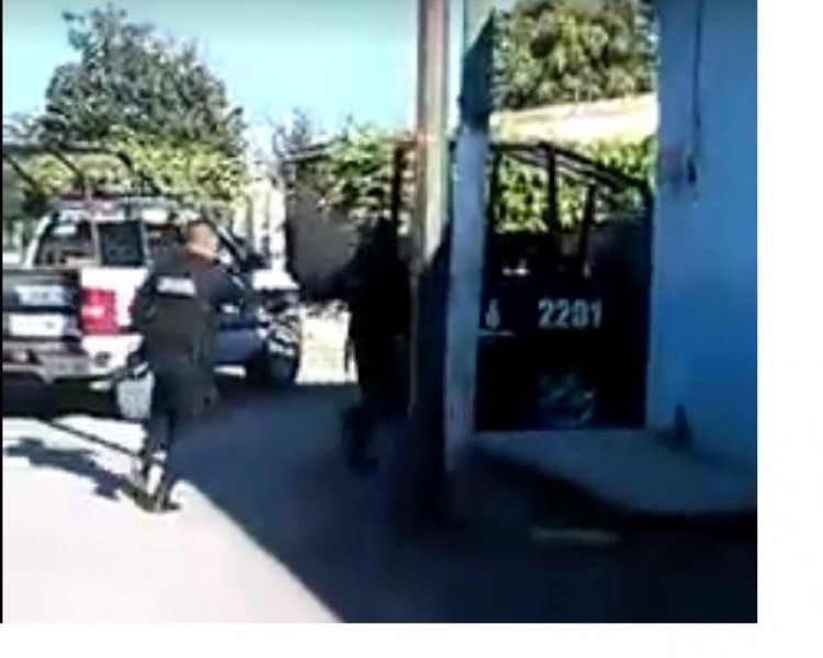 Comparecen policías que "huyeron" del lugar de homicidio en Cristo Rey, Escuinapa.