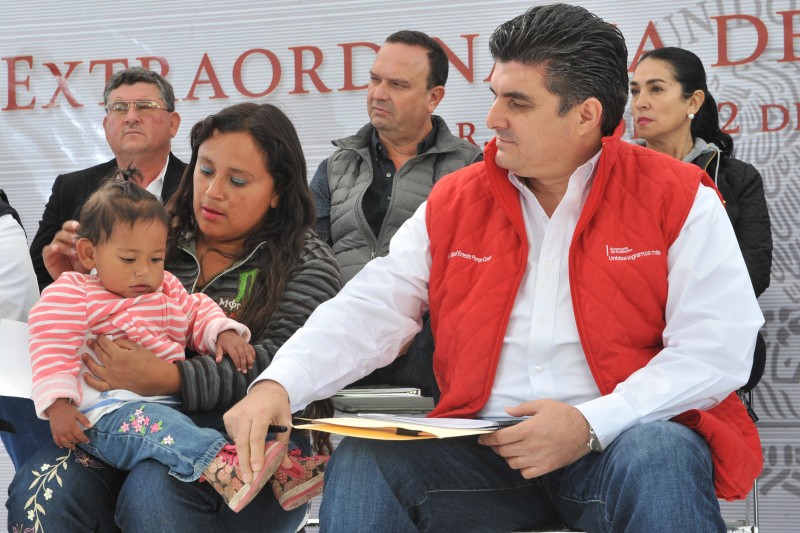 Entrega Estado apoyos extraordinarios por frentes fríos