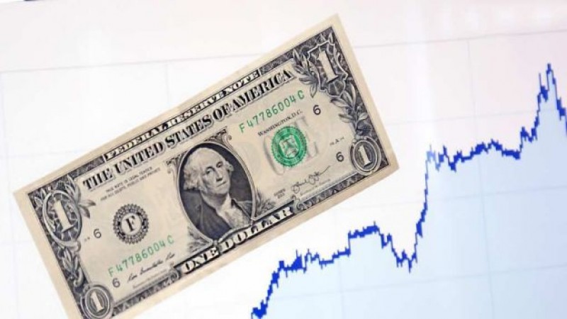 Dólar cierra la jornada en 18.20 pesos