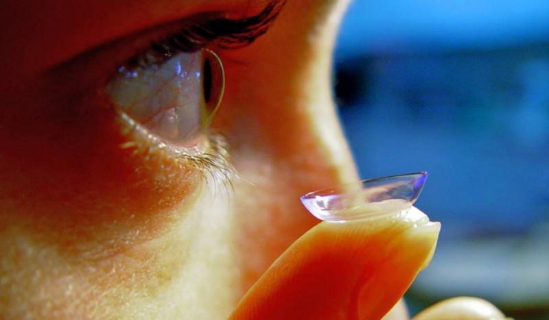 Desarrollan una lente de contacto que frena la progresión de la miopía un 43%