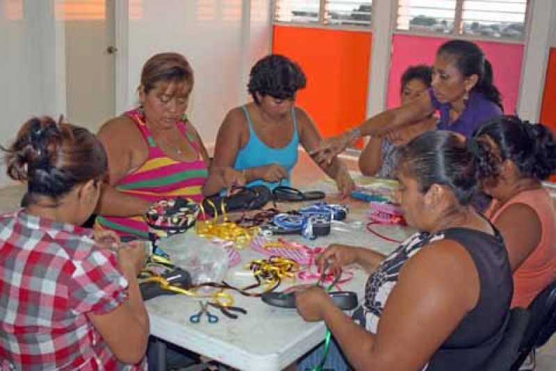 Laborando mujeres de Culiacán conmemoran un año más del día internacional