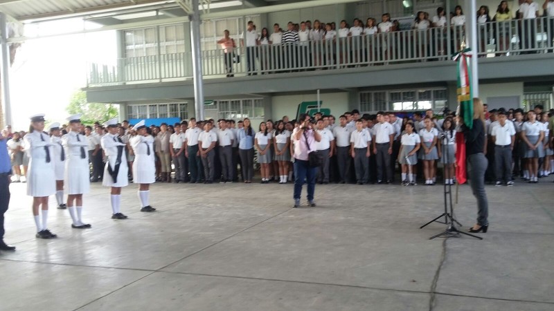 Realizan lunes cívico en Cobaes 95.