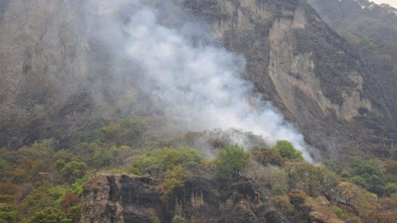Está localizado responsable del incendio en Tepozteco: Graco