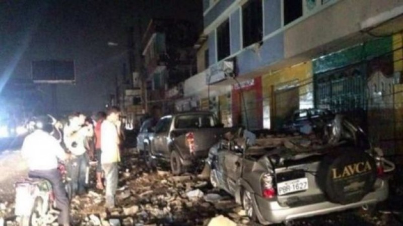 Aumenta el número de muertos por el terremoto en Ecuador