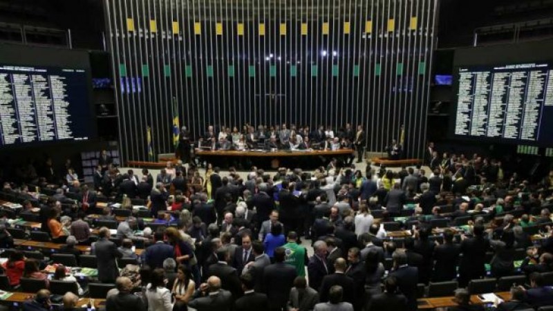 Juicio político contra Dilma Rousseff