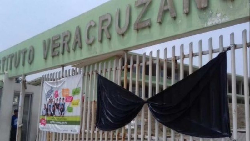 Exigen justicia para profesor asesinado en Veracruz