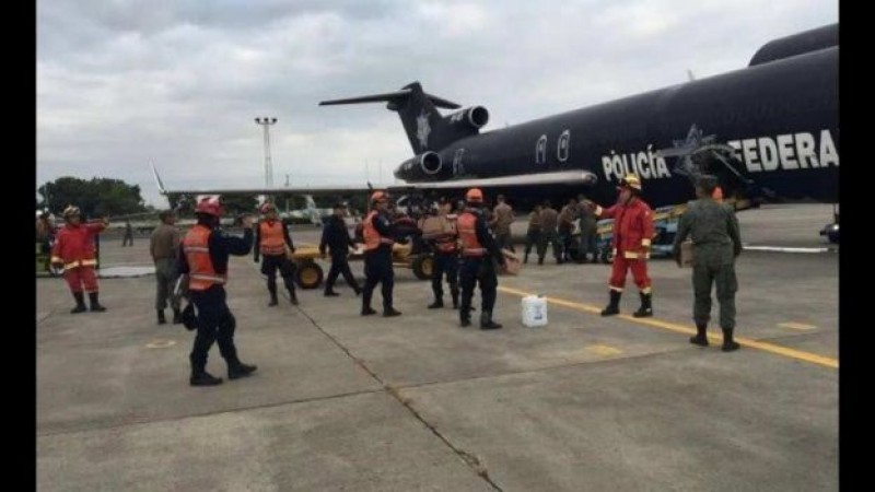 Avión de la Policía Federal llega a Ecuador con víveres