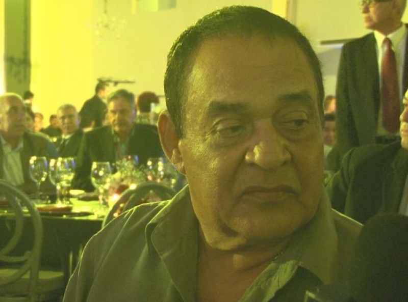 "Paquin" Estrada de nuevo sin empleo