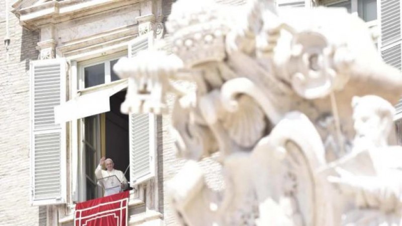 Respetar la "Dignidad Humana" pide el Papa Francisco