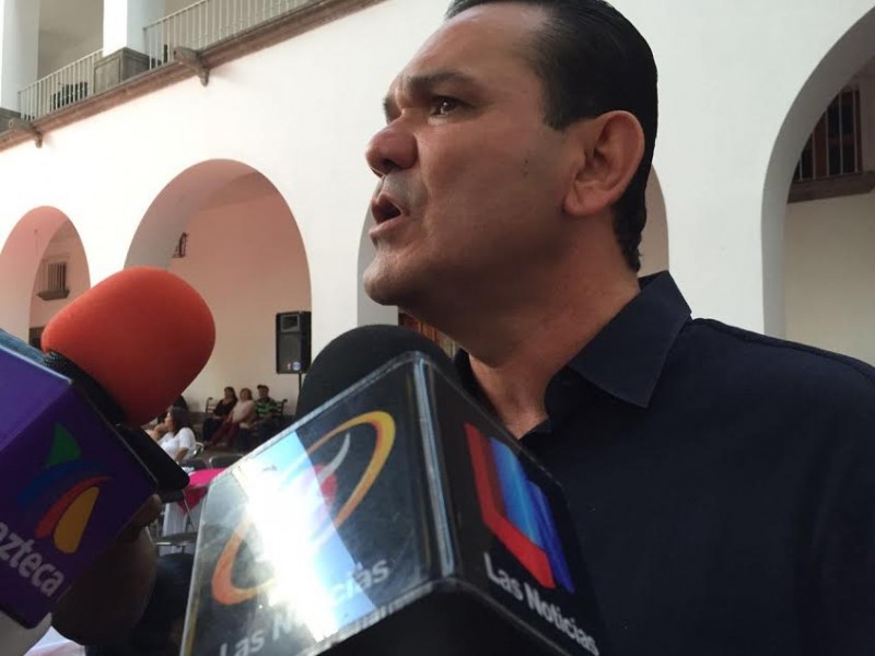 Sergio Torres critica postura de Manuel Clouthier