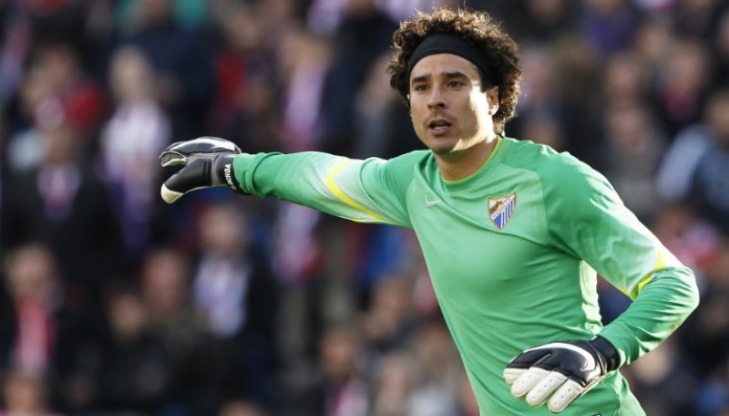 Guillermo Ochoa y Miguel Layún en el Once Ideal de americanos en Europa