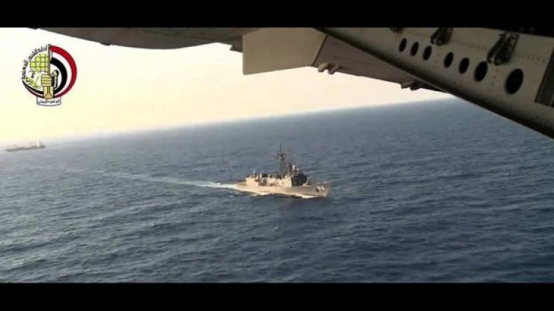 Hallan resto humano en avión siniestrado