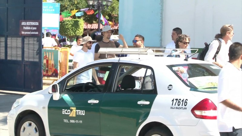 Crucero reactiva economía en Mazatlán